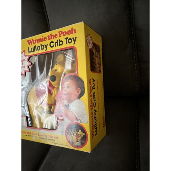 1982 Sears Winnie The Pooh Lullaby Crib Toy Musical Wind Up - Picture 4 of 7
